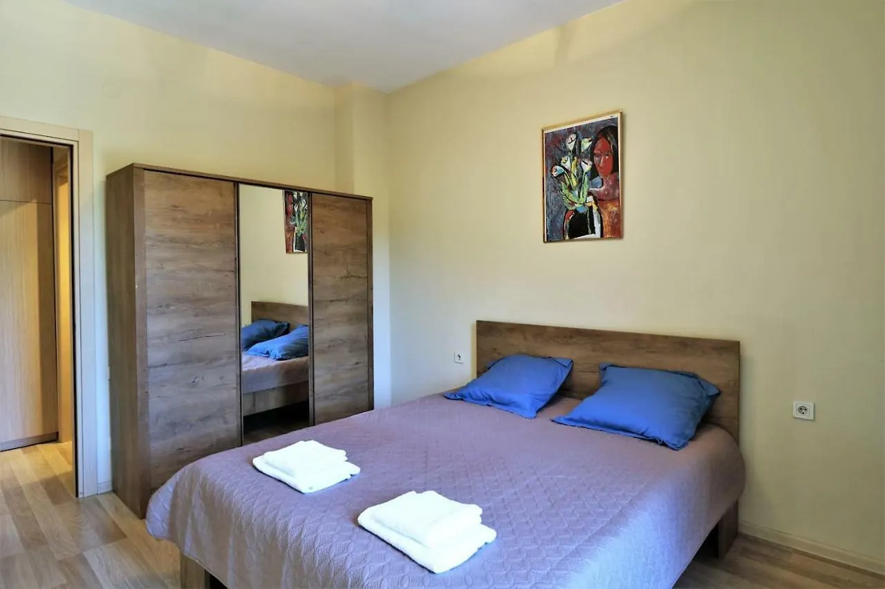 M2 Hippodrome Apartment Tbilisi 0*,